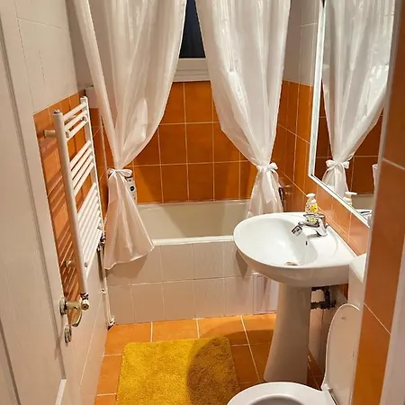 Daniela'S Rooms Hunedoara Exterior photo